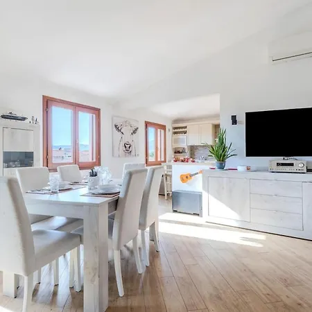 Matu House - Centric In Olbia- オルビア